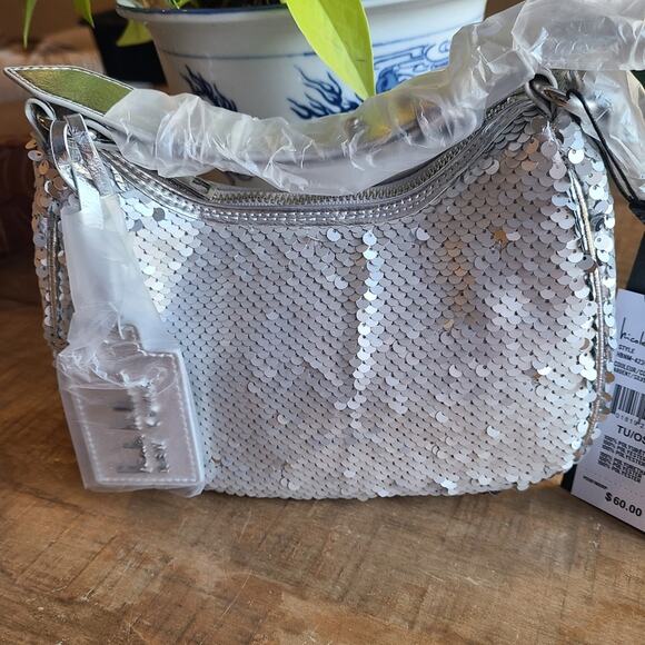 Nicole Miller Silver Sequin Chain Strap Small Shoulder Bag Purse - Picture 3 of 9